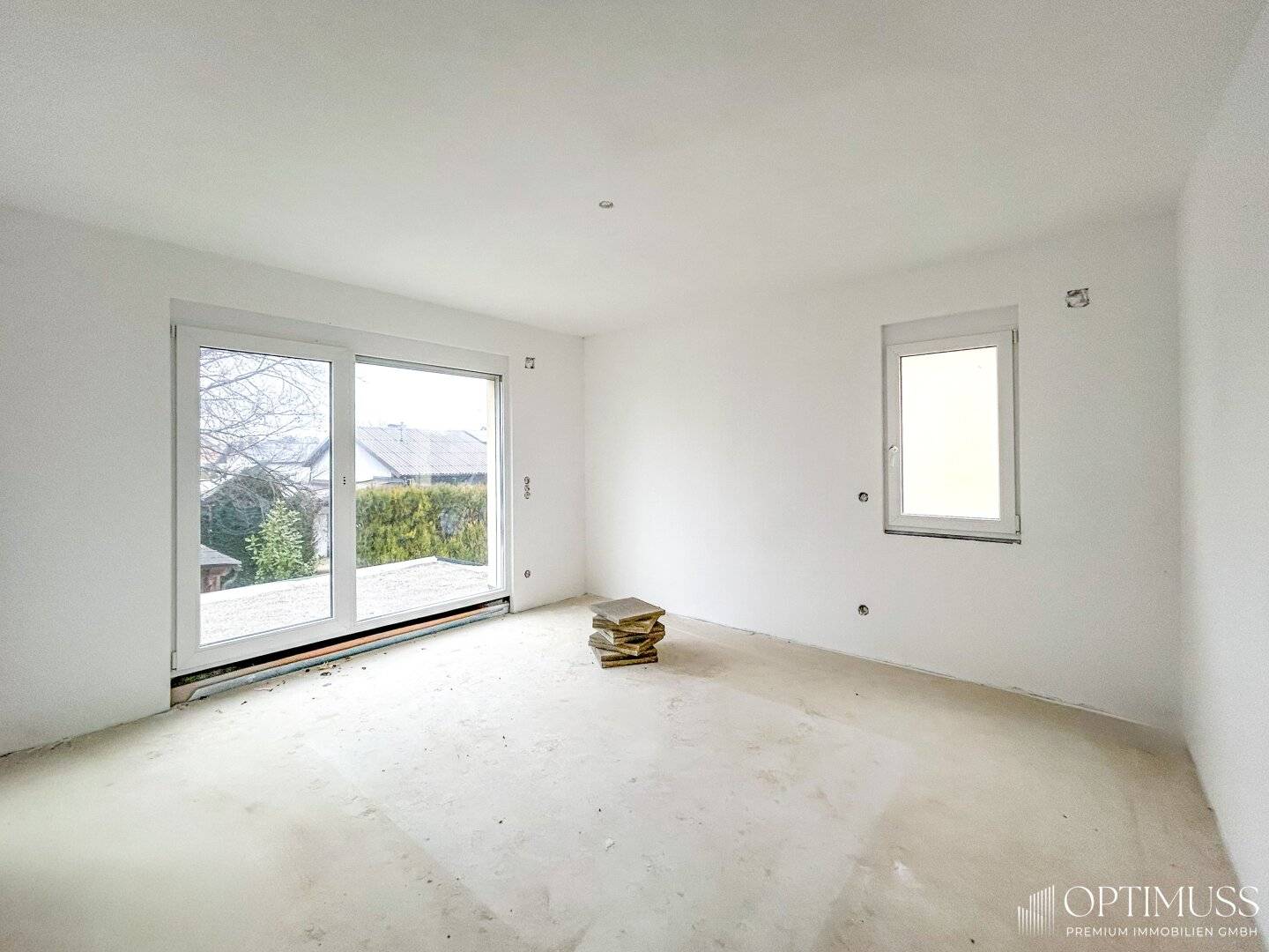 Super-Frühlingsangebot!!! Ihr Wohlfühl-Zuhause: Lichtdurchflutete 5-Zimmer-Doppelhaushälfte mit Garten und zwei Parkplätze!