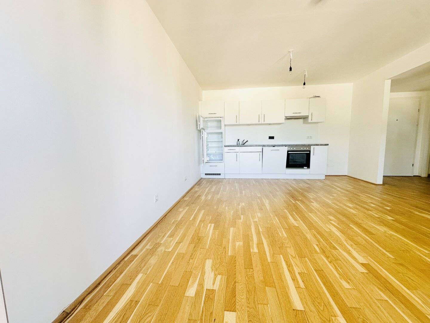 NACHMIETERSUCHE! Wohnen in Floridsdorf – 2-Zimmer-Wohnung - Nähe Shopping City Nord &amp; Klink Floridsdorf!!