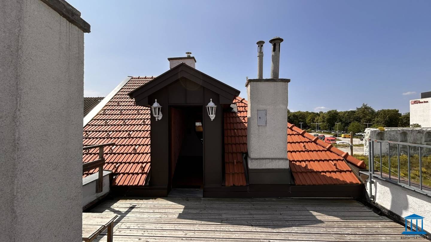 Großzügiges Büro mit Dachterrasse in Bahnhofsnähe mit TOP Preis-/ Leistungs-Verhältnis