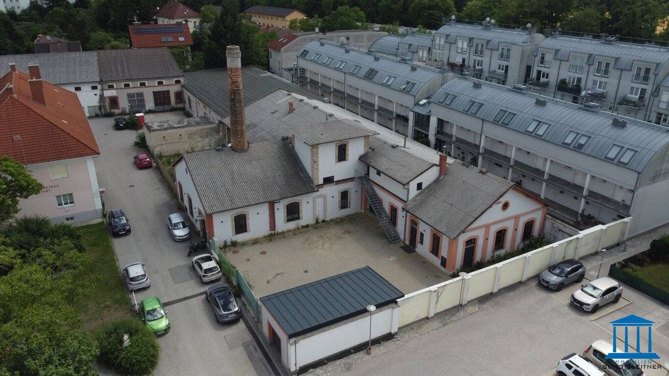 Kauf dir eine TEILSANIERTE FABRIK (Baujahr 1820) zum Wohnen und Arbeiten! - ANKAUFBAR: ost- UND / ODER westseitiger Teil!