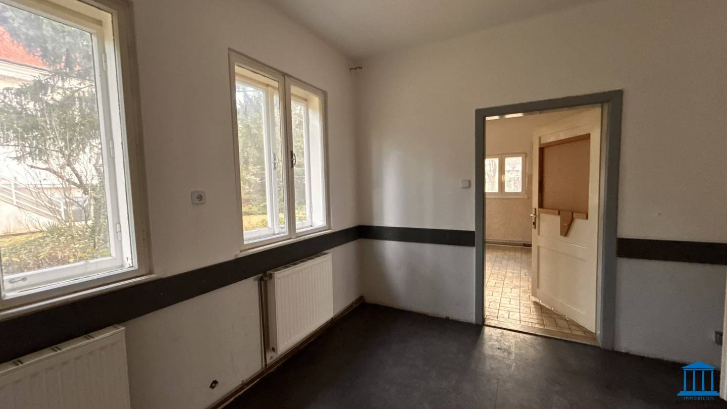 Zentral gelegenes Haus / Bürogebäude nähe des Stadtparks Wiener Neustadt