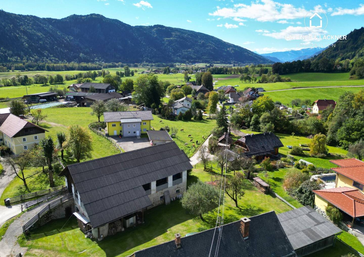 Liegenschaft Nähe Feldkirchen - ZU VERKAUFEN!
