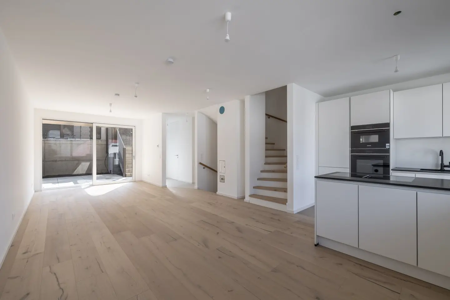 Neubau Doppelhaushälfte 1140 Wien | Garten + Dachterrasse | 4-5 Zimmer | Ruhelage | Erstbezug
