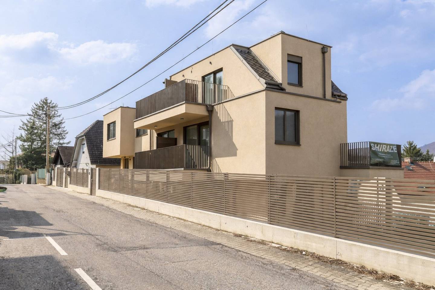 Neubau Doppelhaushälfte 1140 Wien | Garten + Dachterrasse | 4-5 Zimmer | Ruhelage | Erstbezug
