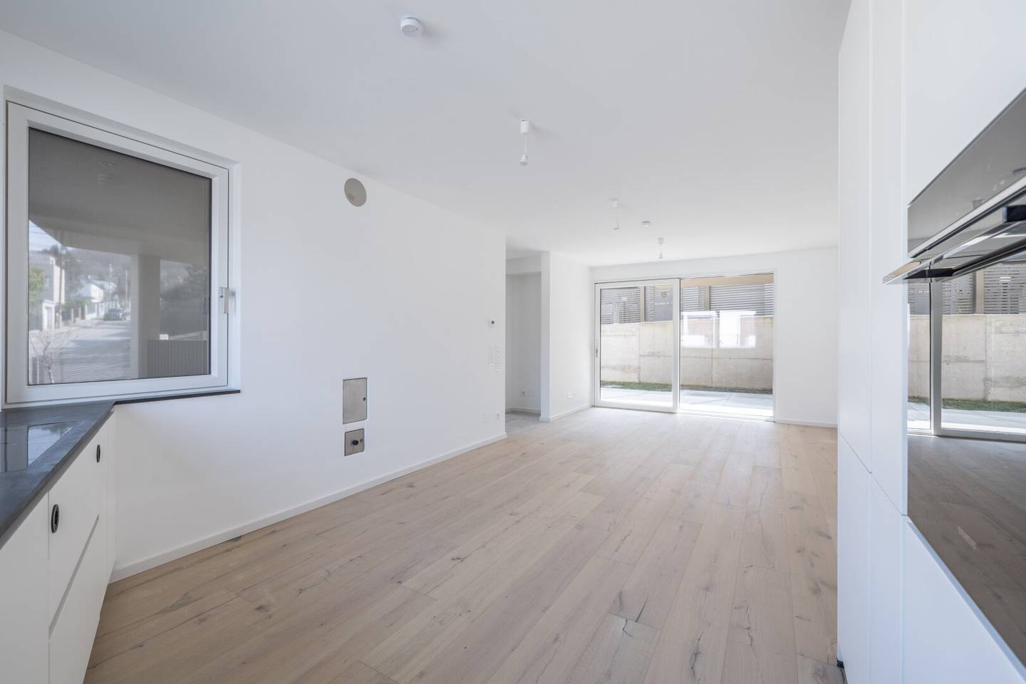 Neubau Doppelhaushälfte 1140 Wien | Garten + Dachterrasse | 4-5 Zimmer | Ruhelage | Erstbezug