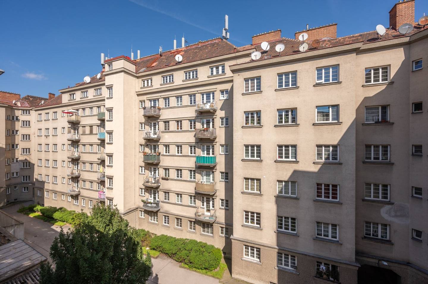 ++NEU++ Kreatives Projekt gesucht? 1,5-Zimmer Altbauwohnung mit Charme und Potenzial
