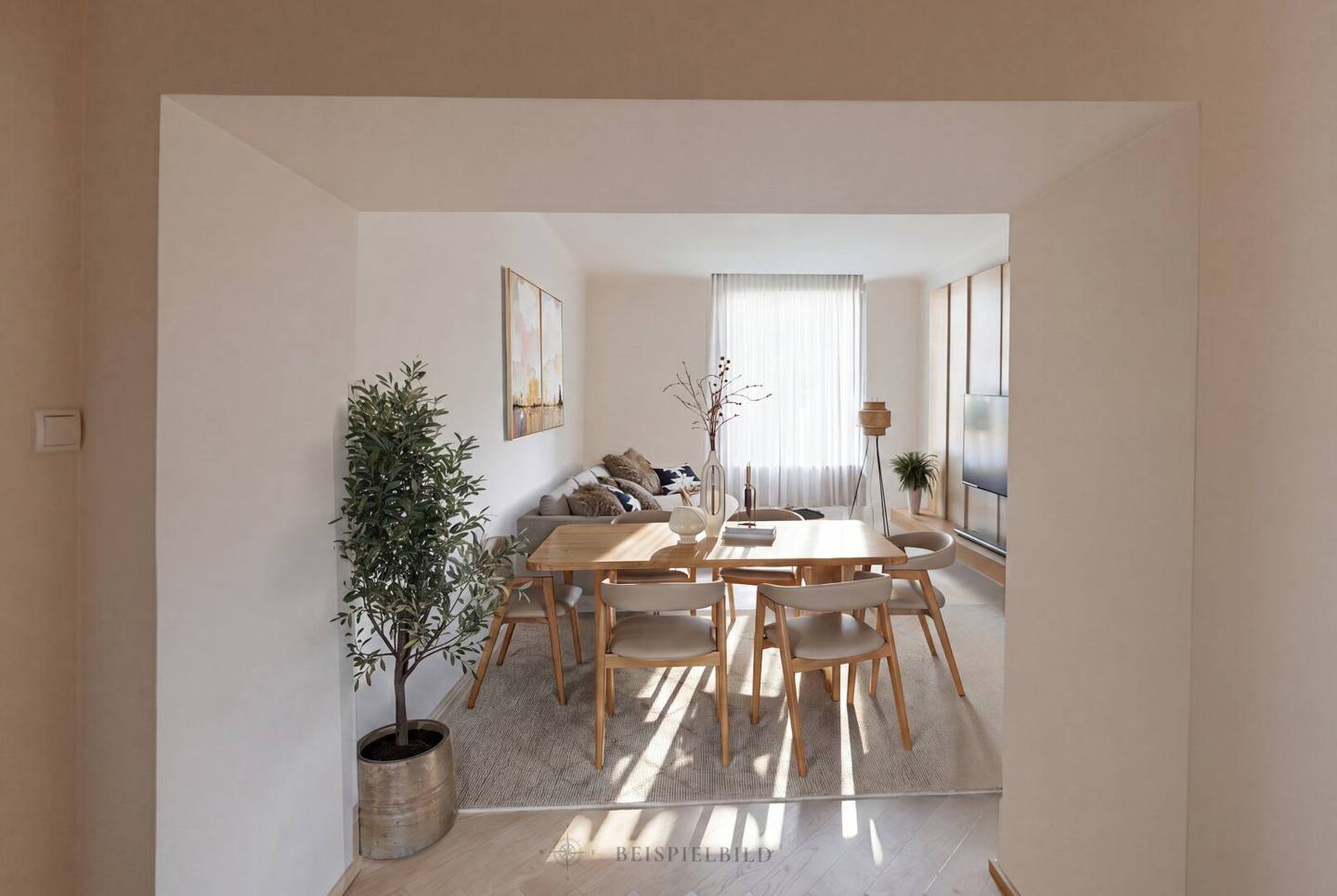 Hochwertig saniertes Altbaubüro mit Loggia in Bestlage