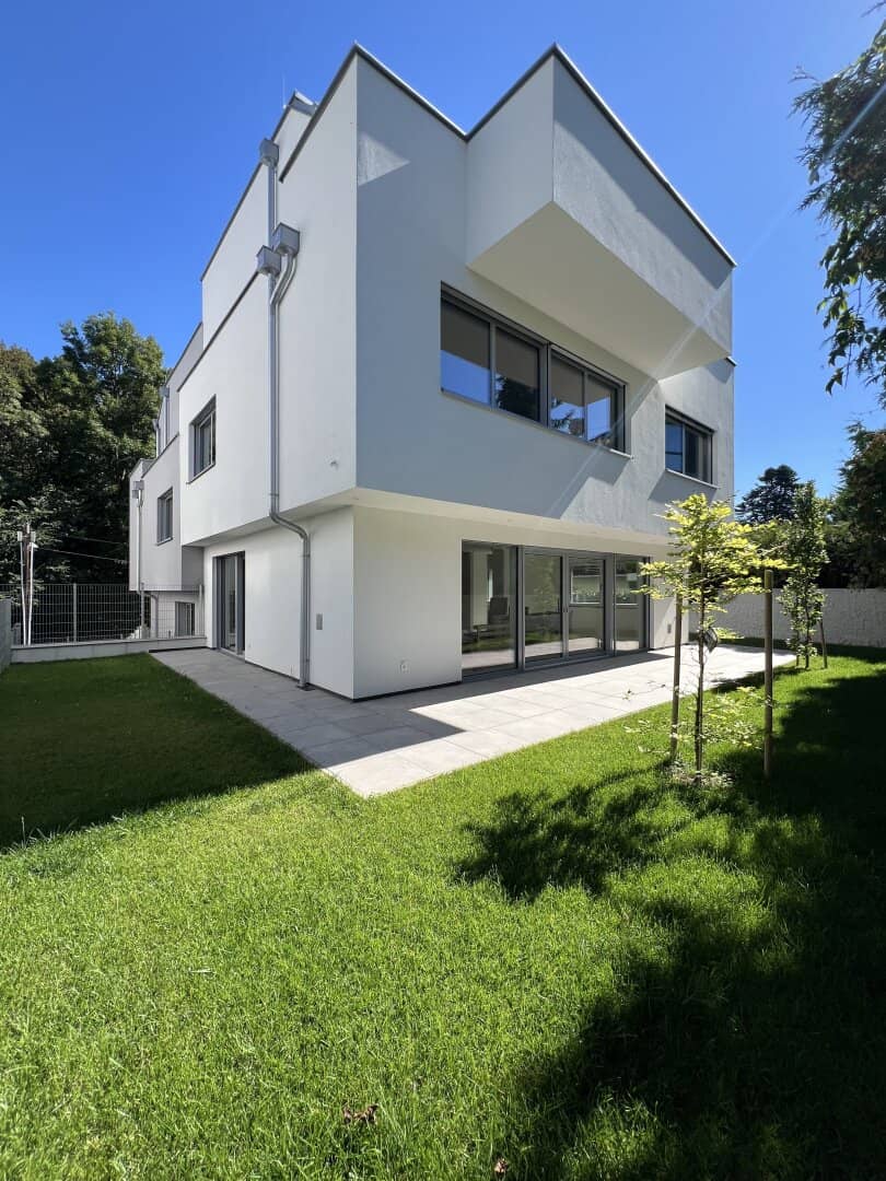 Karl-Bekehrty-Straße 43-45