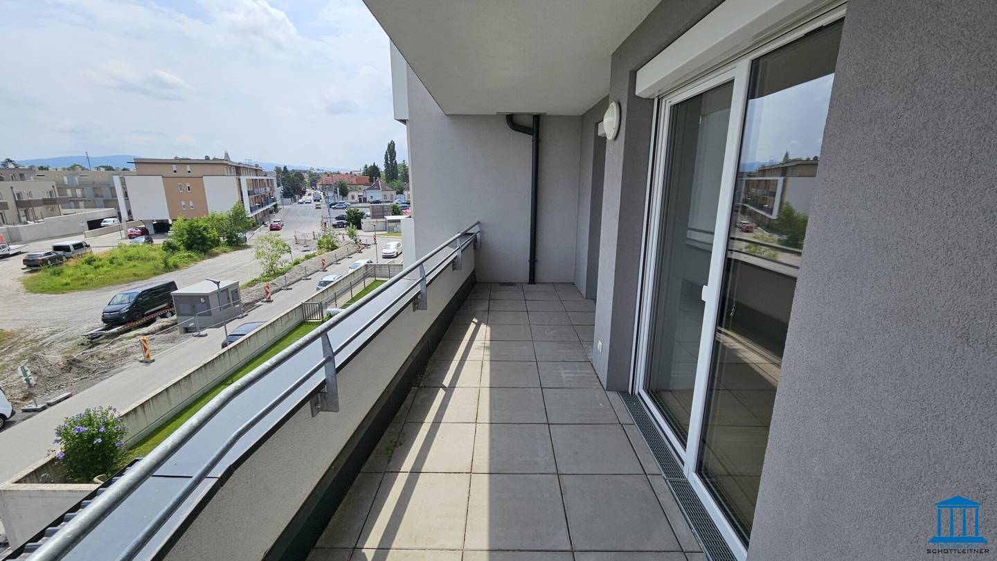 Geförderte Genossenschaftswohnung im 2. Liftstock mit Loggia & Tiefgaragenparkplatz (Top 13)