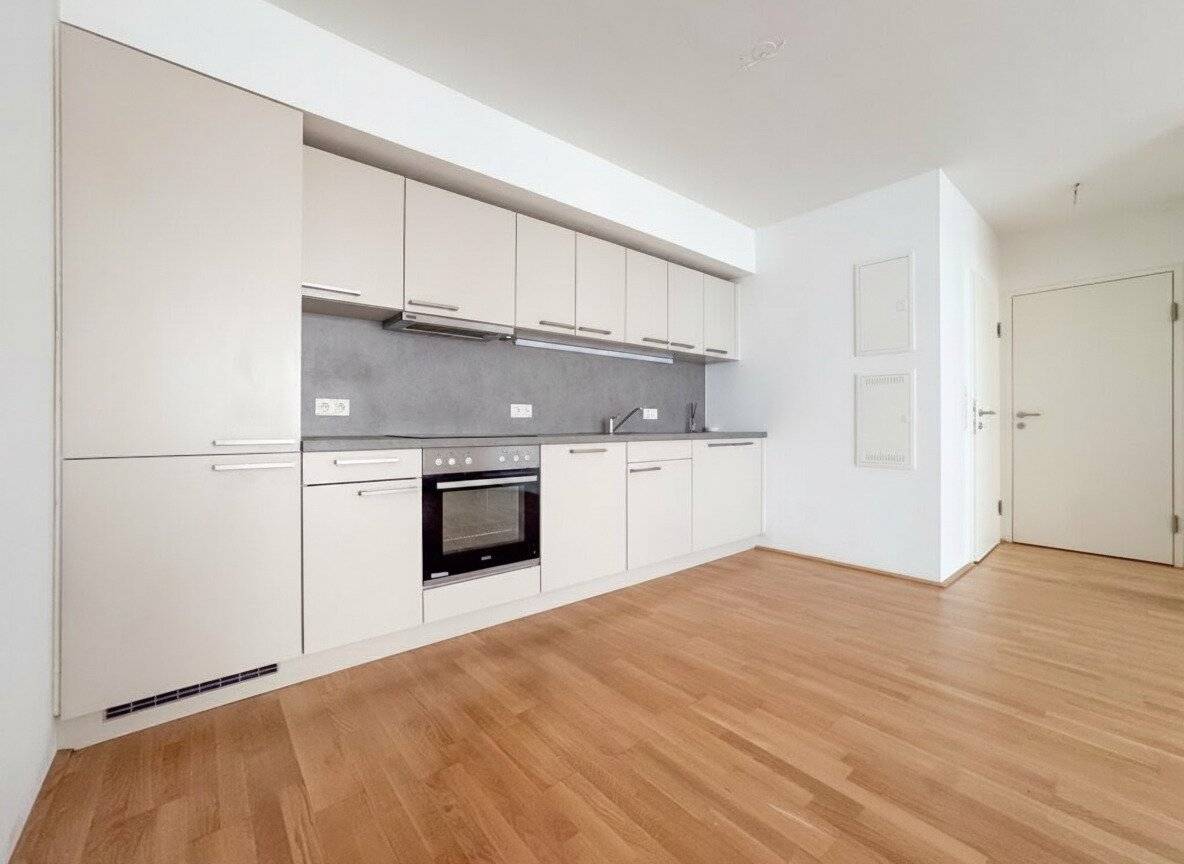 Helle 2 Zimmer Wohnung | 3. Stock | 5 Min. zu U6 & Wasserpark Floridsdorf | Ruhelage