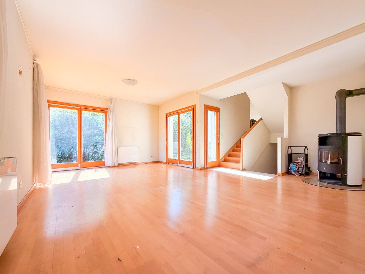 Exklusiver Stadtblick - Charmante Doppelhaushälfte mit individuellem Gestaltungspotenzial!