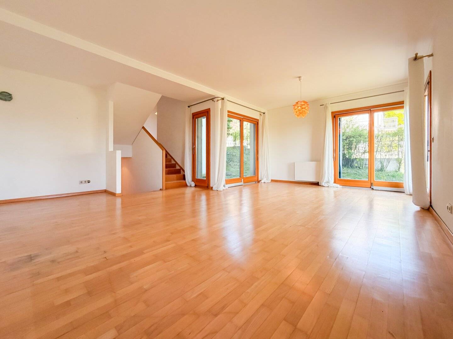 Absolute Ruhelage - Charmante Doppelhaushälfte mit viel Gestaltungspotenzial!