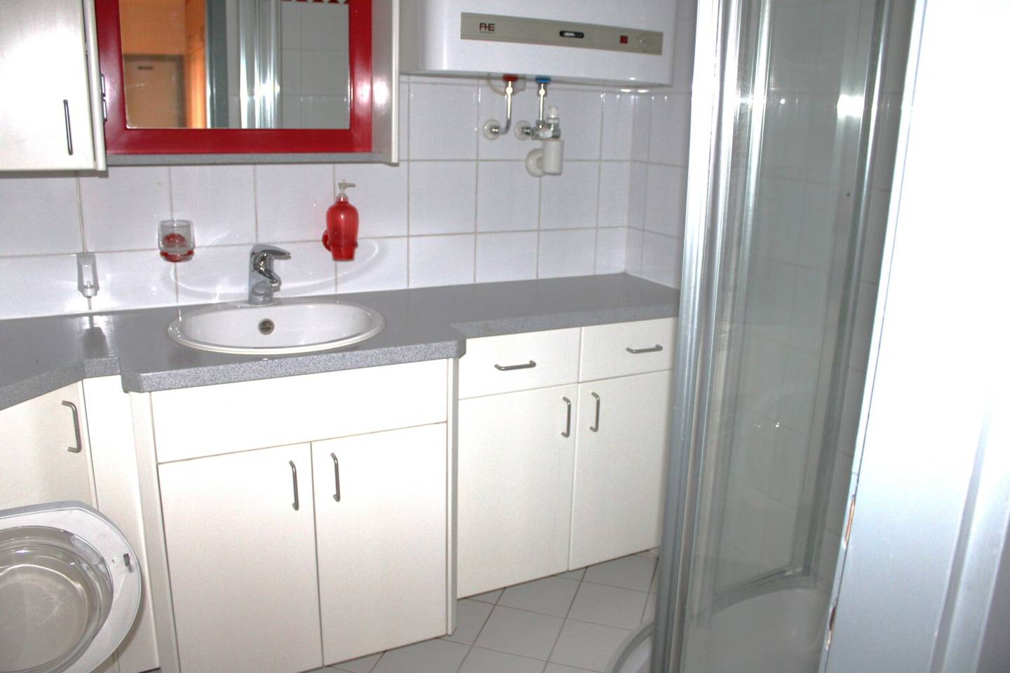 Charmante  3 Zimmer-Wohnung mit großer Loggia und Tiefgaragenplatz in Graz St. Peter