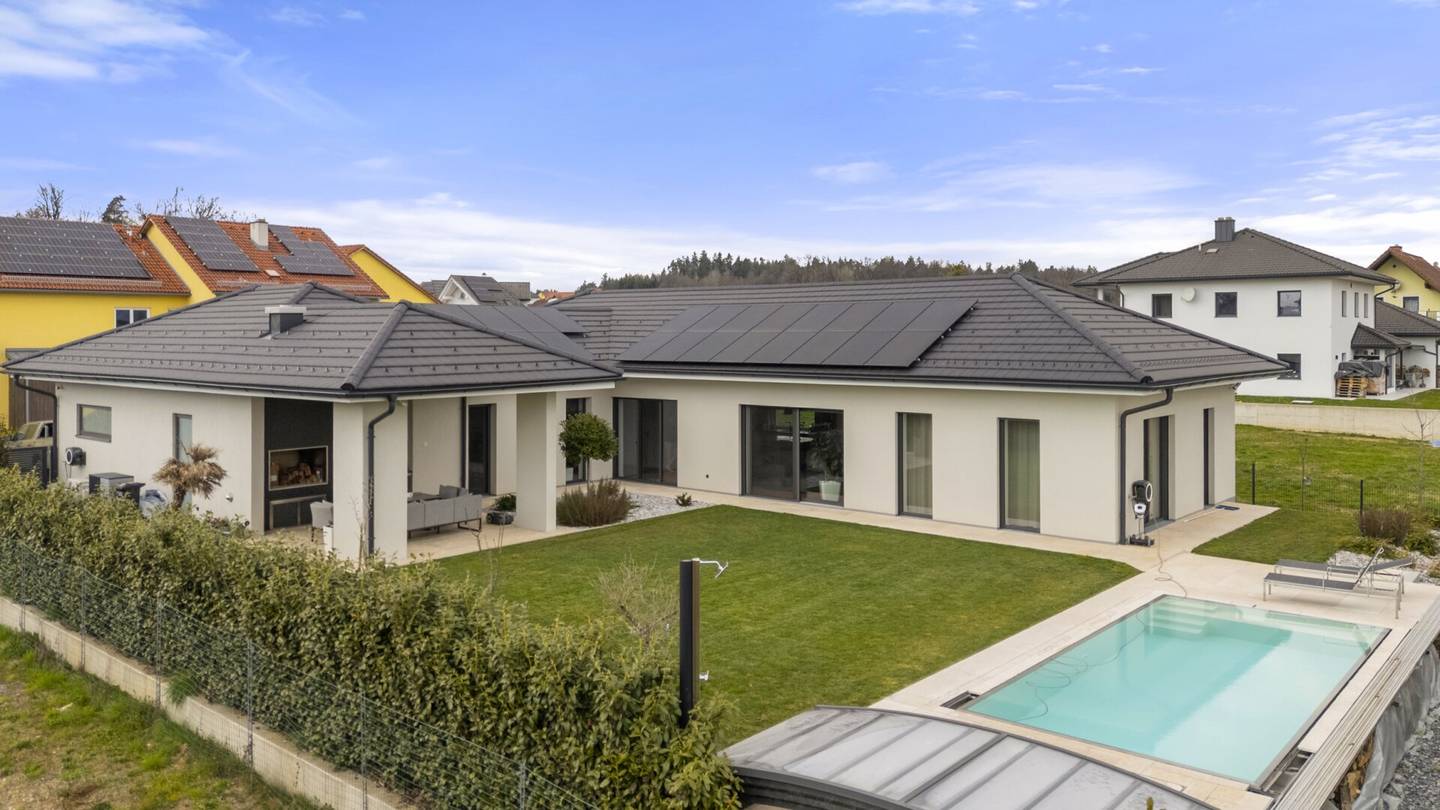 Außergewöhnliches Traumhaus in wunderschöner Lage