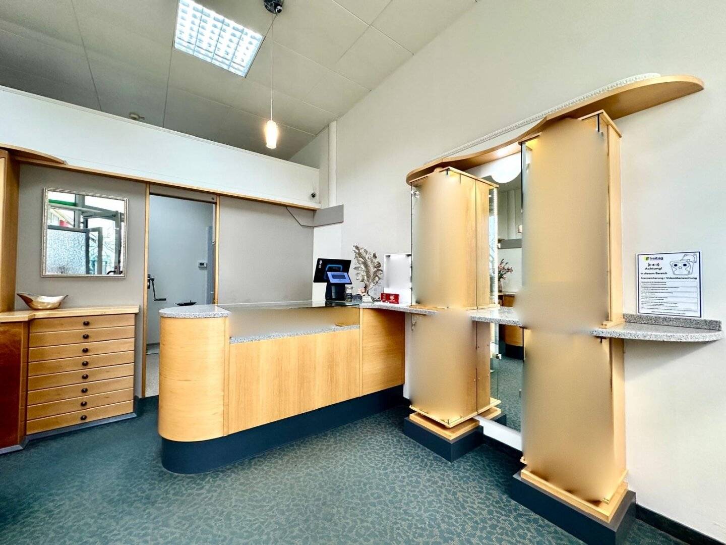 Kleine Gewerbefläche im Zentrum von Spielberg