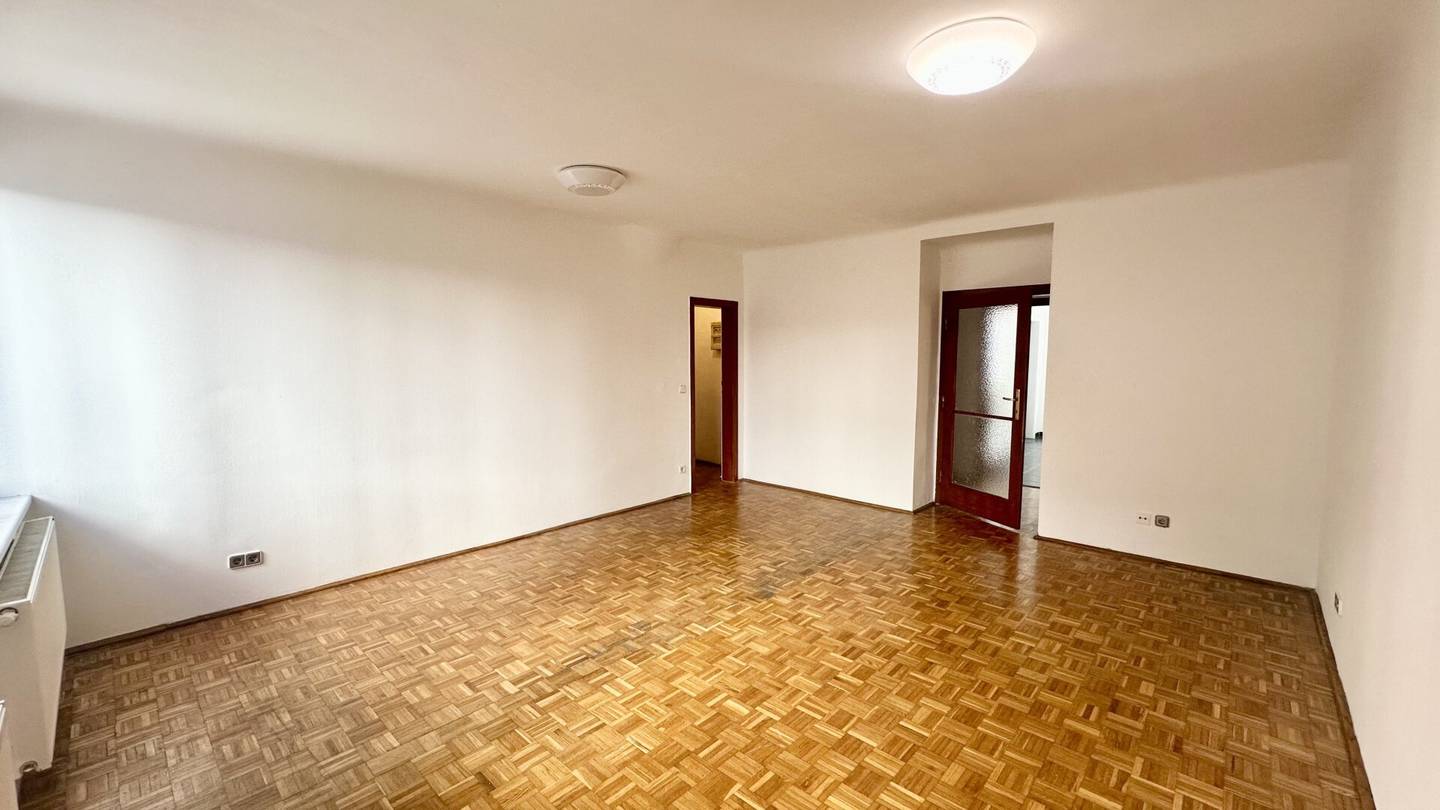 Top Angebot: 80 m² Raumwunder - Stadtleben & Ruhe vereint, Raumreserve inklusive!