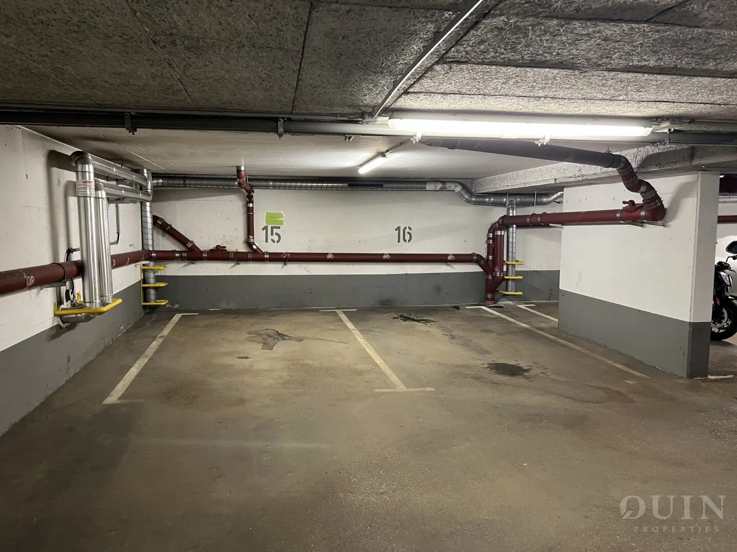 Tiefgaragenstellplatz Nähe SCN zu verkaufen!