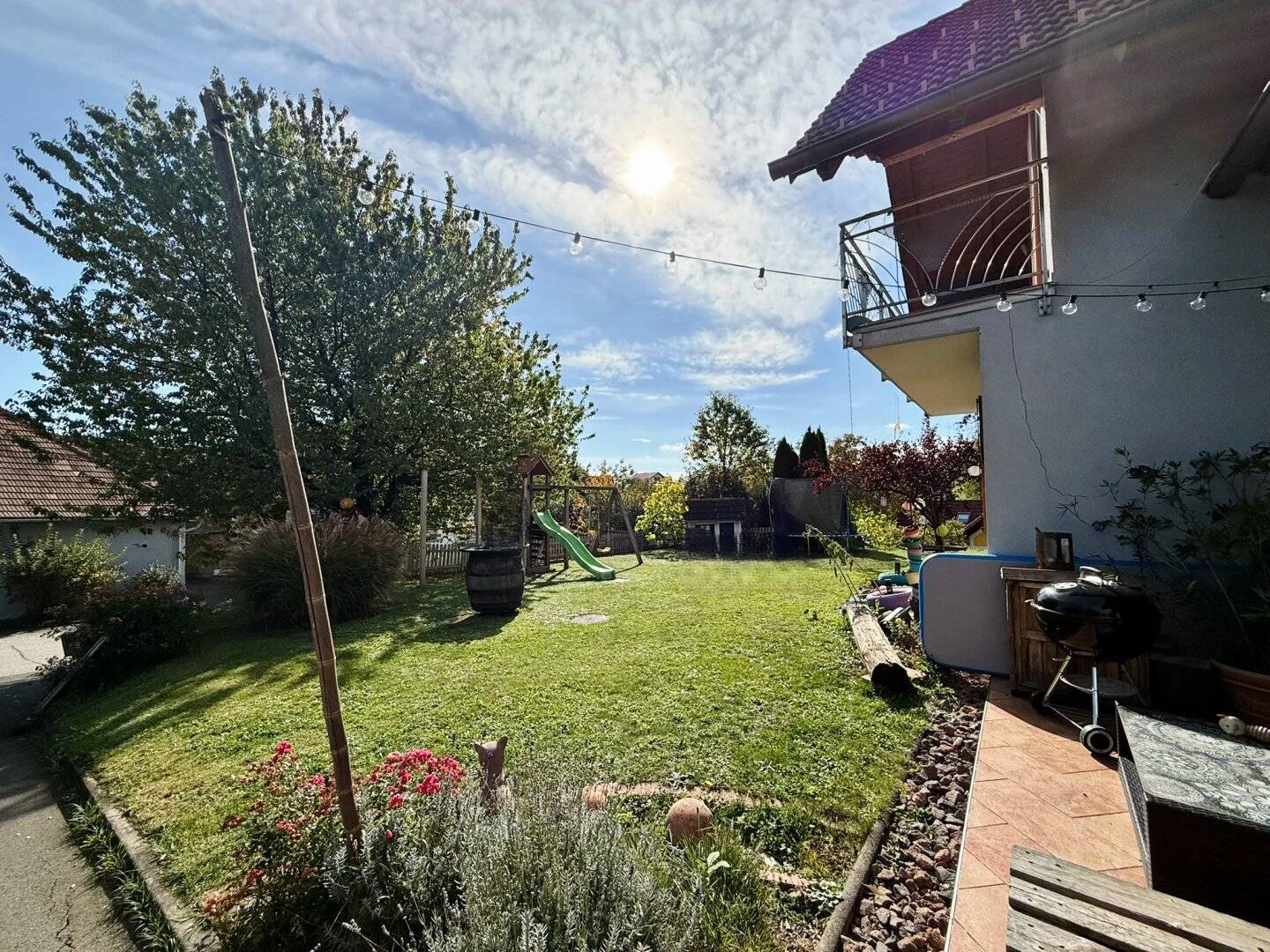 Traumhaftes Familienlandhaus in absoluter Ruhelage – Wohnen, wo andere Urlaub machen!