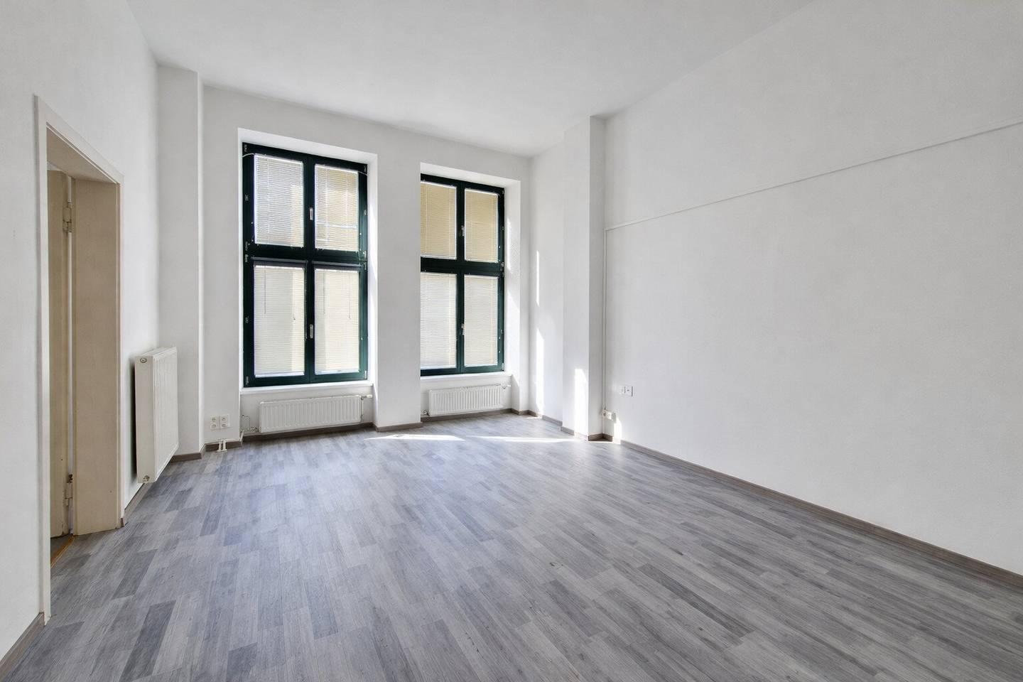 FREQUENZLAGE - BAHNHOFSNÄHE