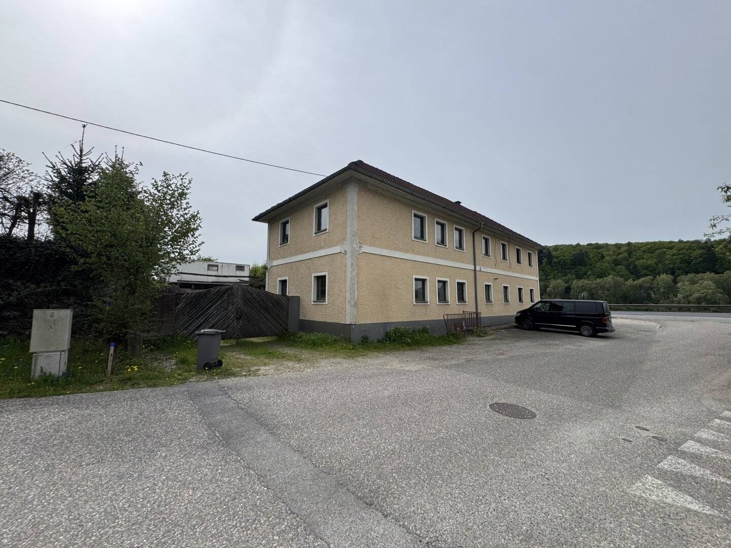 Verkauf einer Liegenschaft zur Errichtung von leistbarem Wohnraum als Neubau oder Bestandssanierung