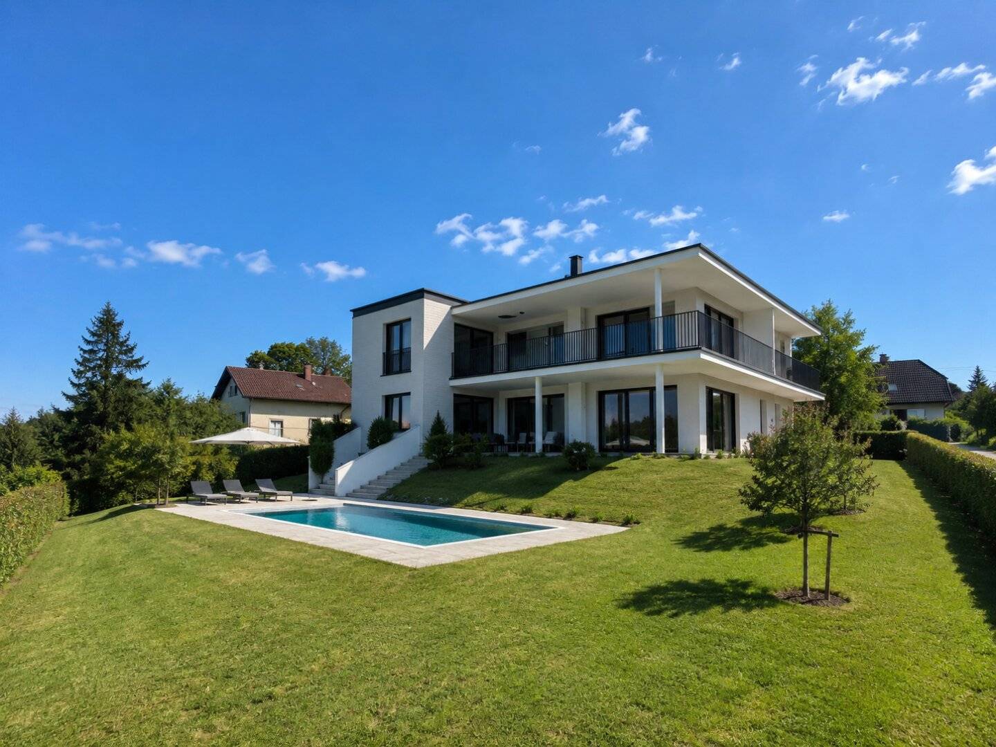 Logenplatz am Wörthersee - Exklusive Neubau-Residenzen mit Pool und Bergblick!!