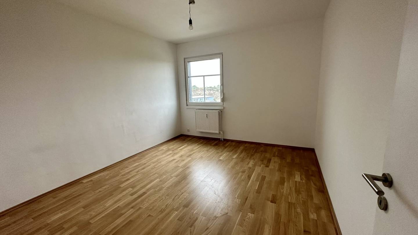 Neu sanierte 3-Zimmer-Wohnung in historischer Hülle