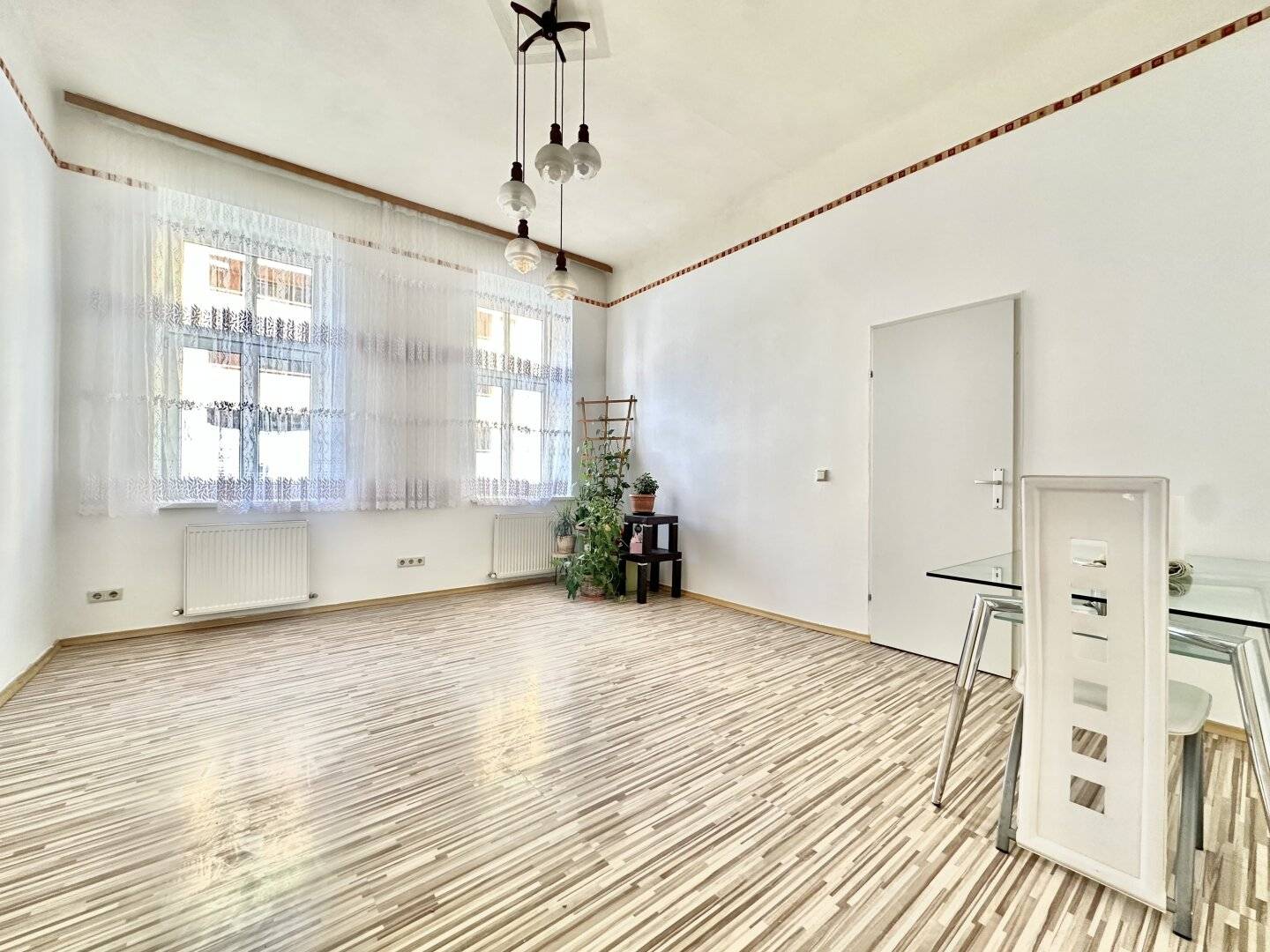 Zentrale Stadtwohnung | 3 Zimmer | separate Küche