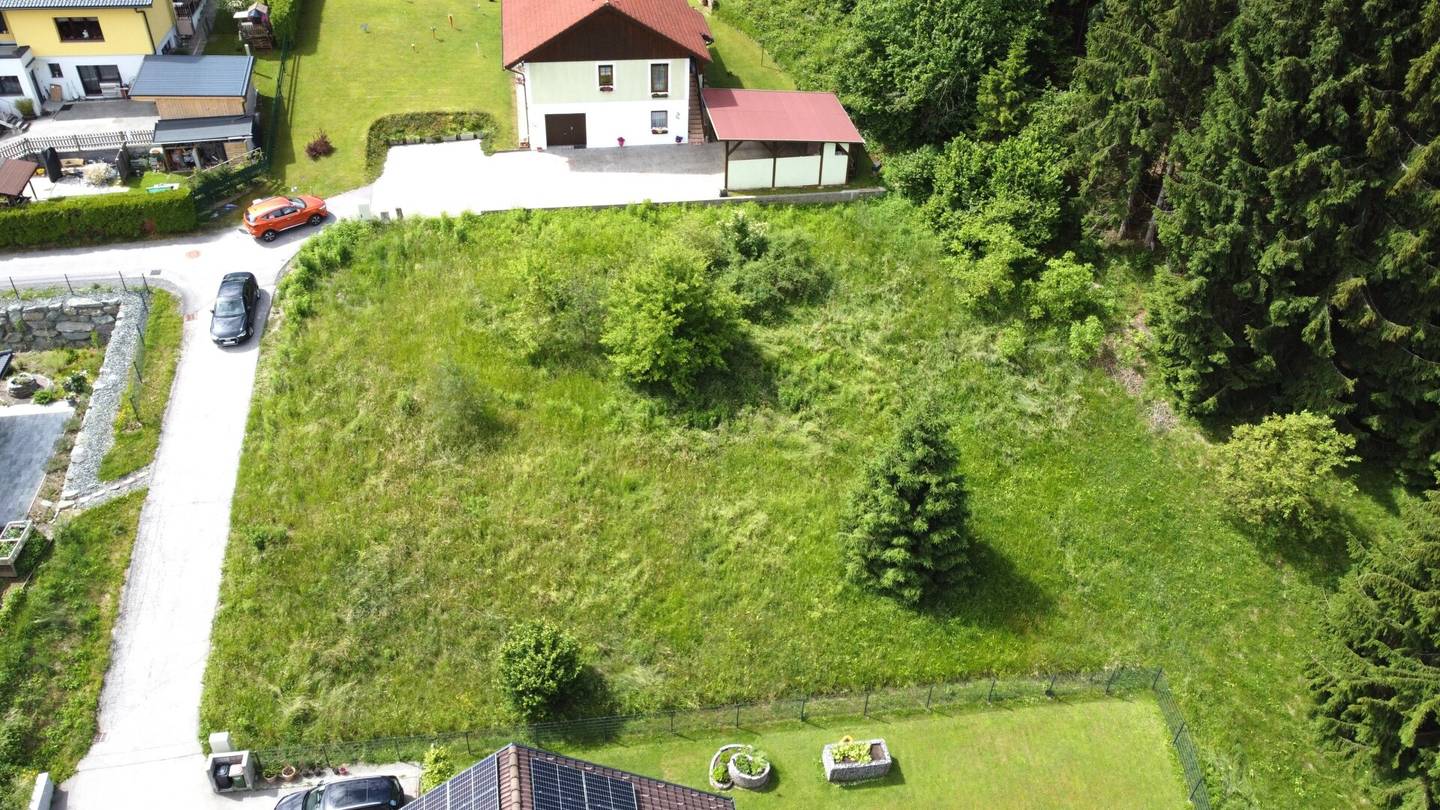 Baugrundstück nähe Faaker See mit traumhaftem Mittagskogelblick