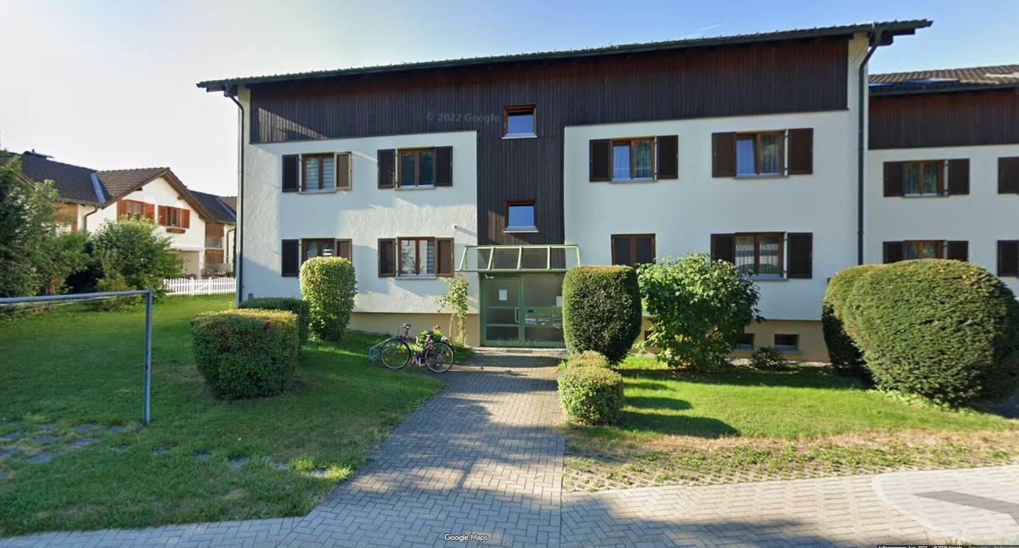 1 Zimmer Wohnung mit Balkon und einem Tiefgaragenplatz