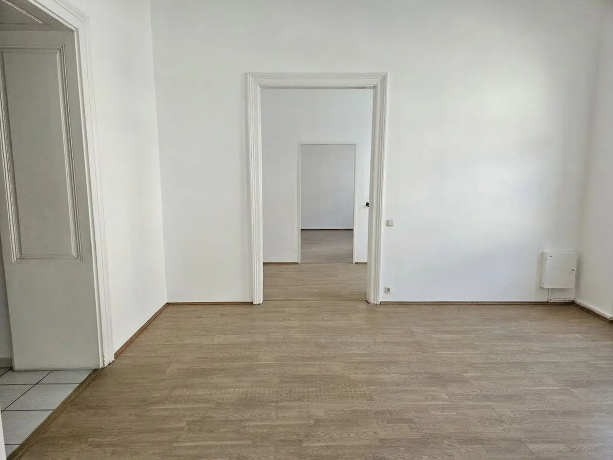 Wohn- und Geschäftsnutzung geeignet - zentrale Lage in Gersthof - rund 140m² im Hochparterre - Provisionsfrei - direkt vom Eigentümer
