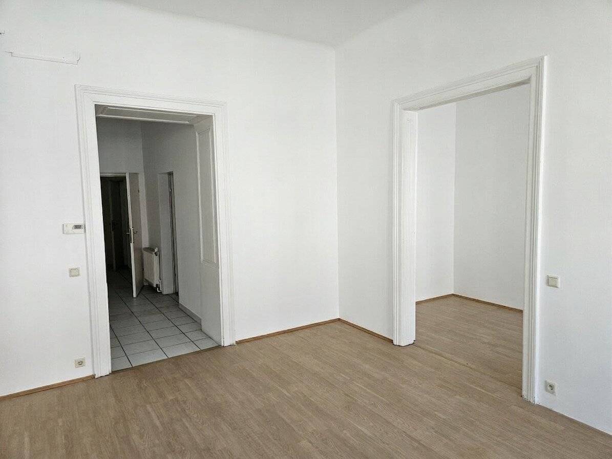 Wohn- und Geschäftsnutzung geeignet - zentrale Lage in Gersthof - rund 140m² im Hochparterre - Provisionsfrei - direkt vom Eigentümer