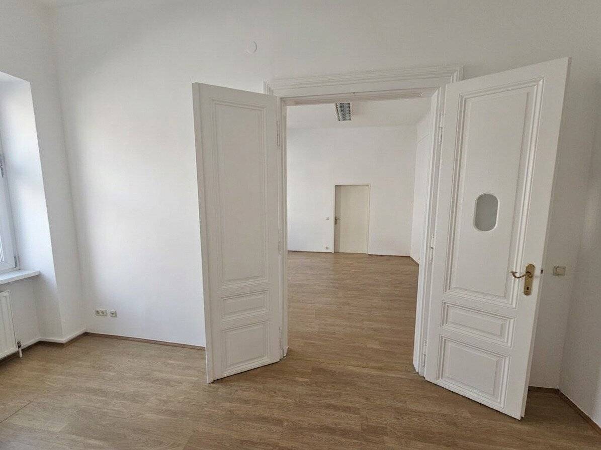Wohn- und Geschäftsnutzung geeignet - zentrale Lage in Gersthof - rund 140m² im Hochparterre - Provisionsfrei - direkt vom Eigentümer