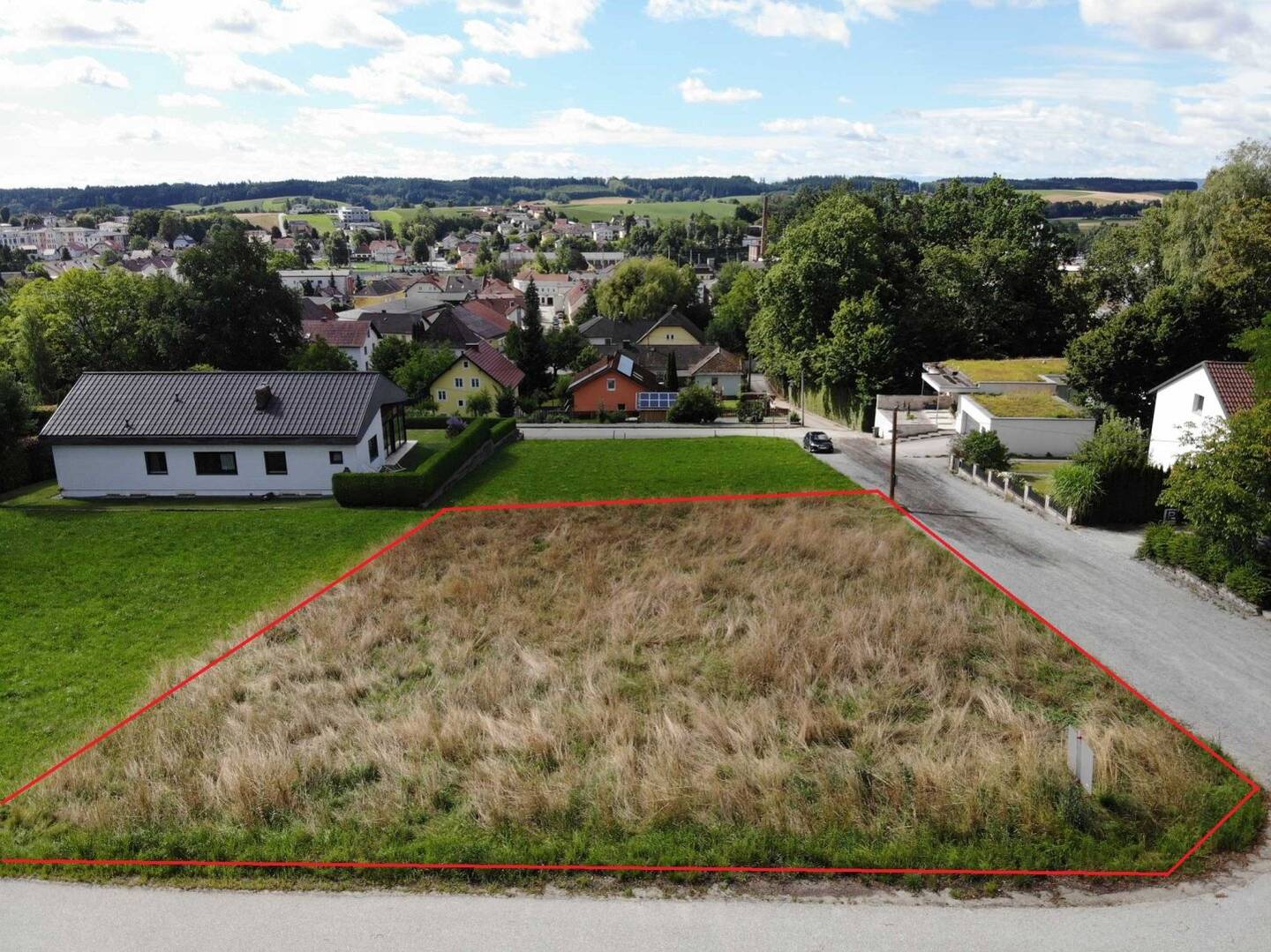 Traumhaftes Baugrundstück in Neumarkt – Ihr Eigenheim auf 914m² für nur € 190.000,-- !