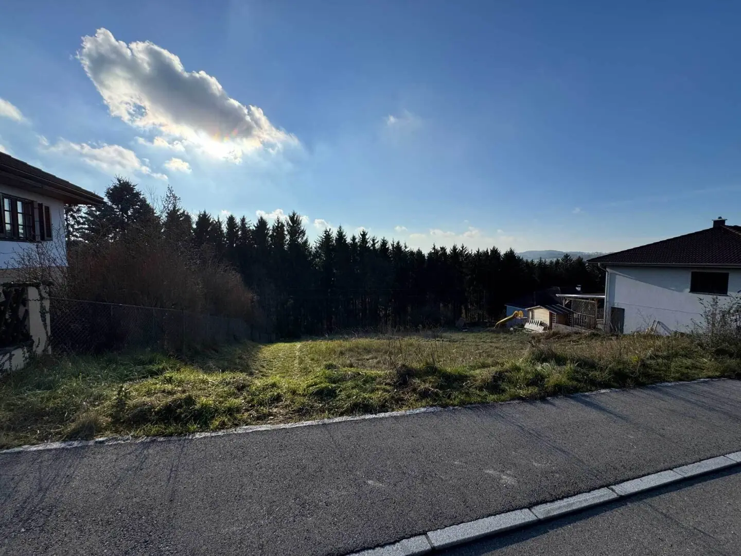 Verkauf eines sehr schönen Baugrundes in ruhiger und grüner Siedlungslage von Gallspach direkt vom Eigentümer-Provisionsfrei !