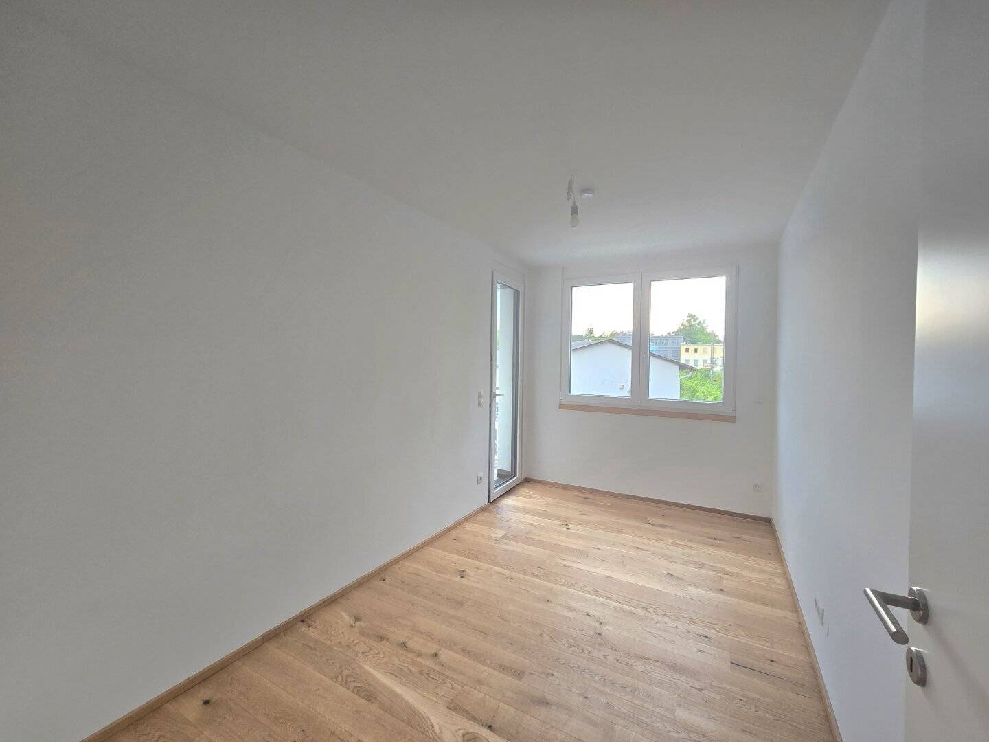 Neubau-Erstbezug | Modernes Wohnen mit Loggia & Garten