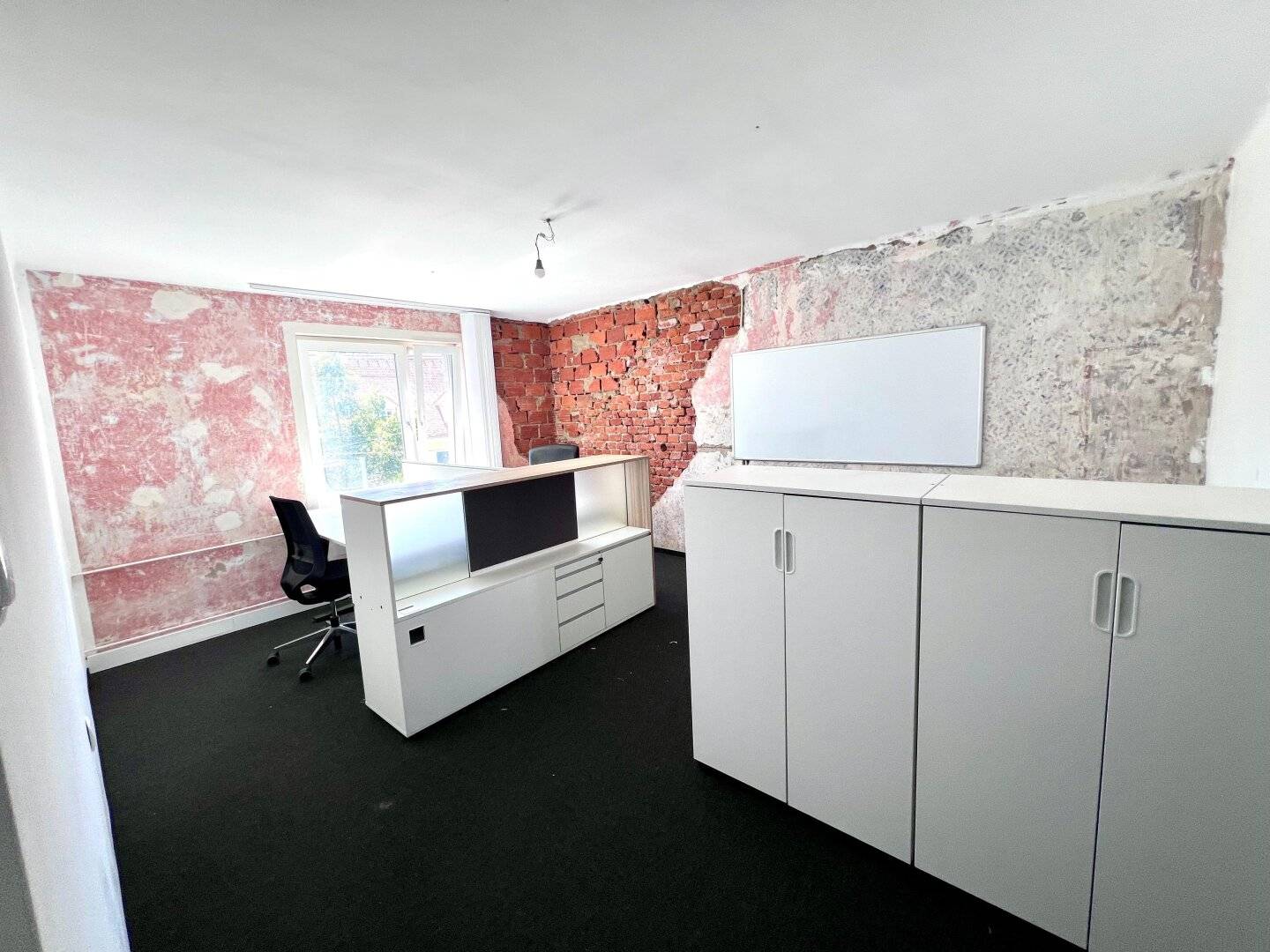 Büroflächen von 20 bis 160 m² zu vermieten – Lendplatz 30