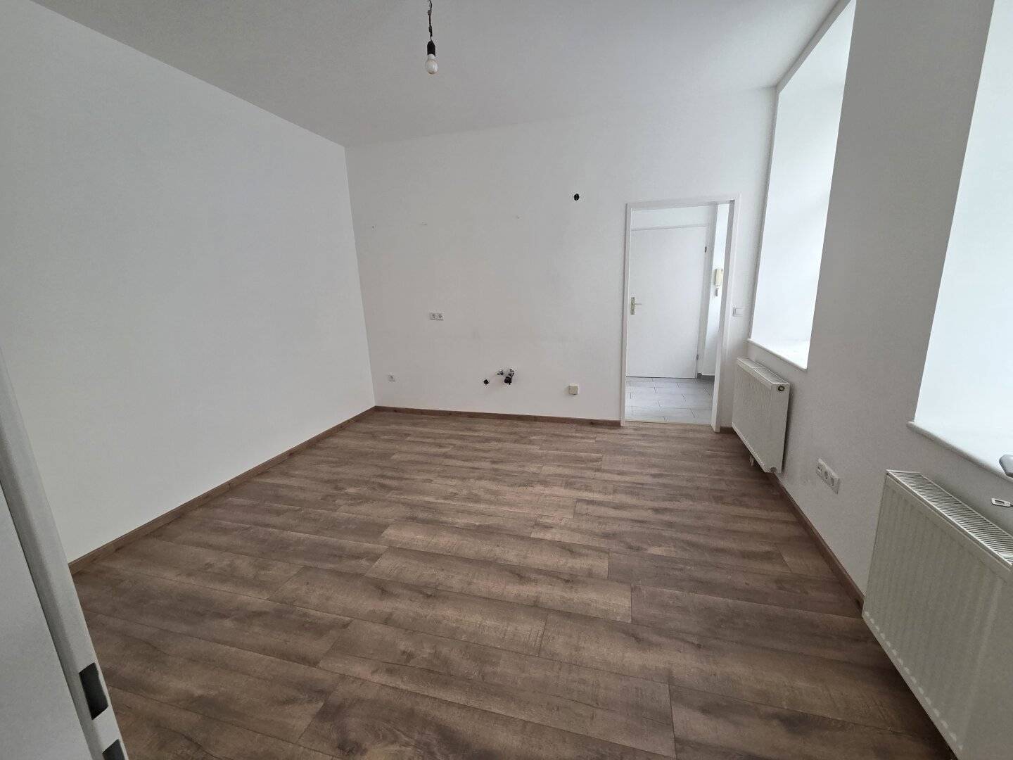 neu sanierte Immobilie ideal für Behandlungen, Therapien oder Massage