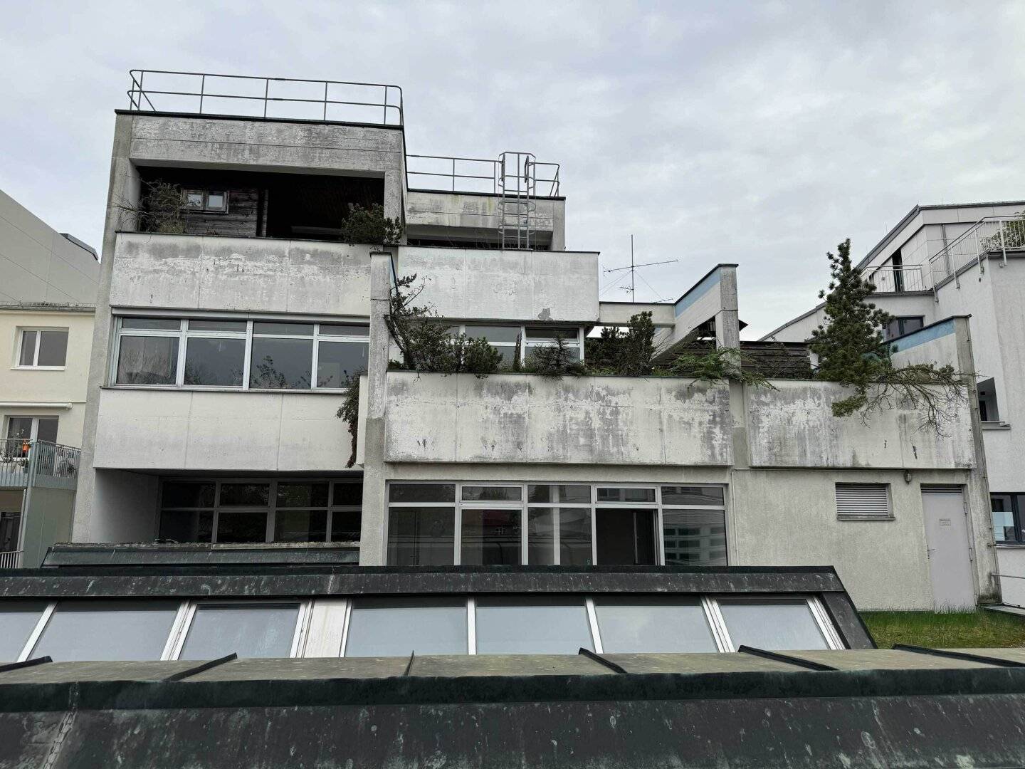 Bestandfreies Stadthaus mit Entwicklungspotential im Zentrum von Wels zu verkaufen