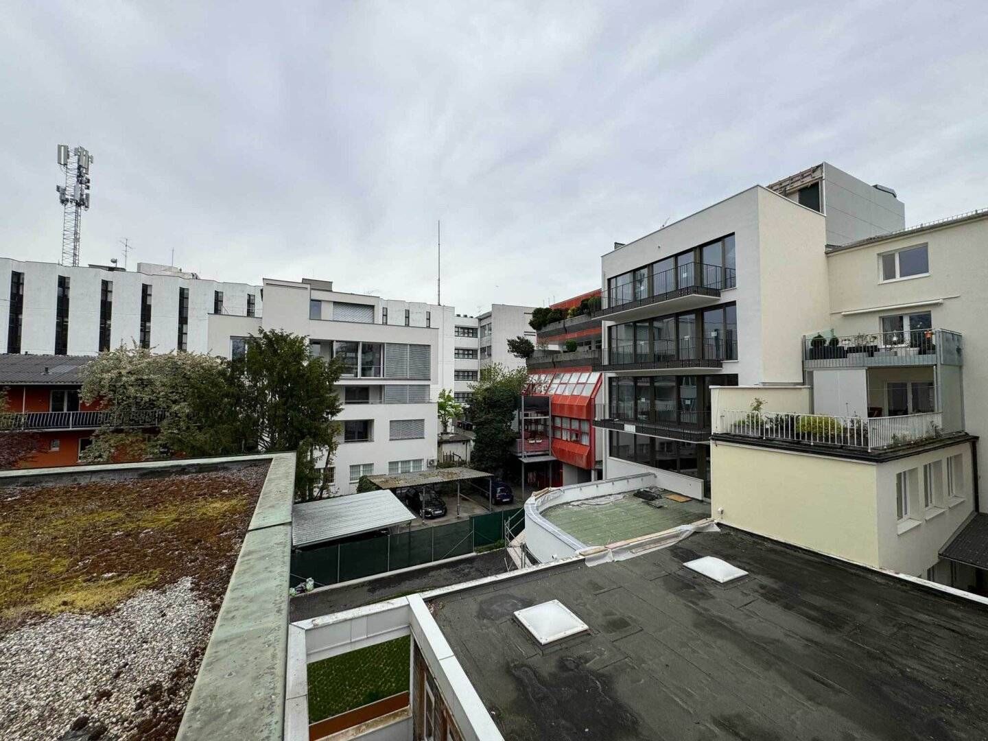 Bestandfreies Stadthaus mit Entwicklungspotential im Zentrum von Wels zu verkaufen