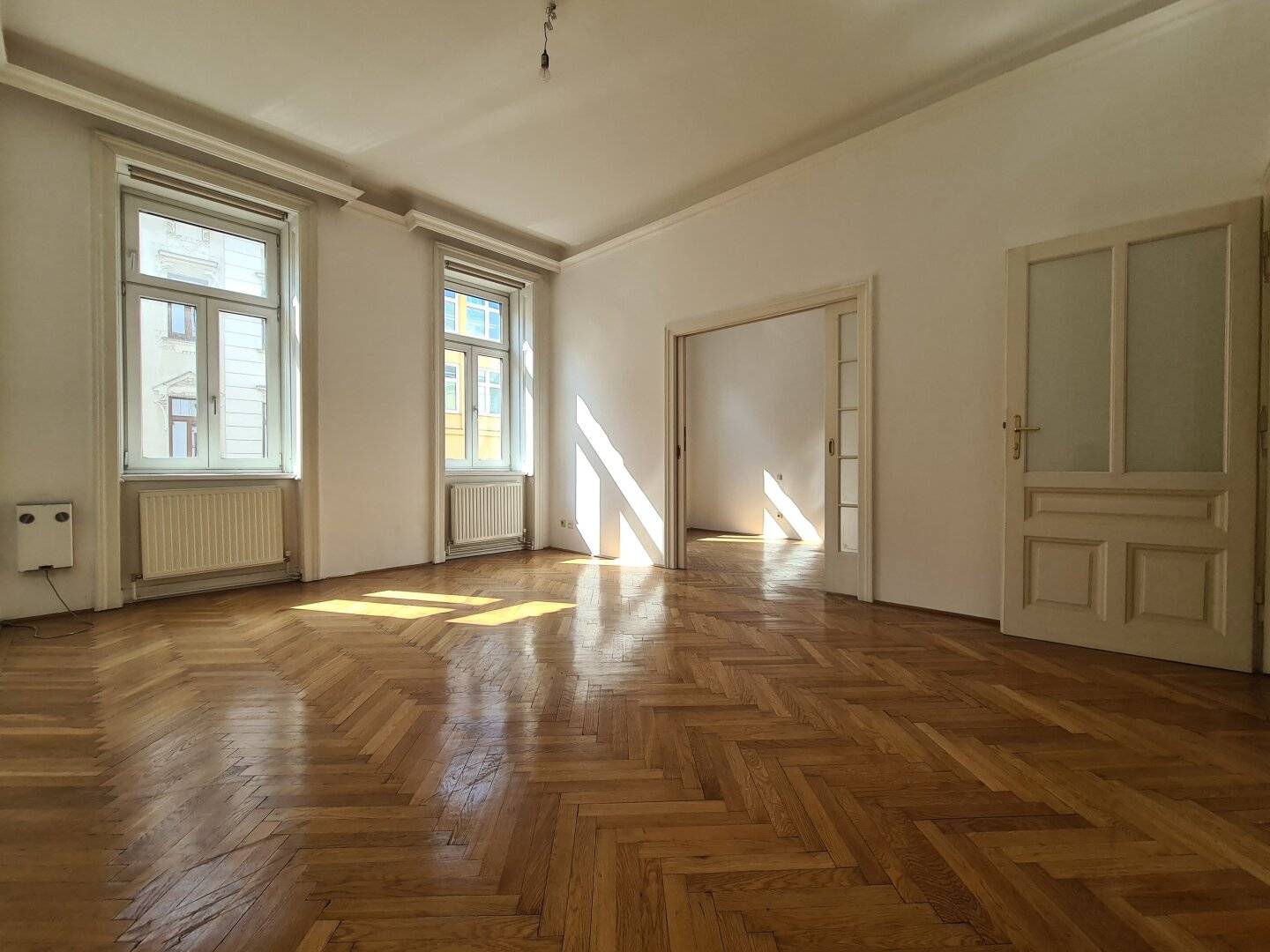 Gemütlicher Altbau | Hohe Räume | Gewerbe möglich