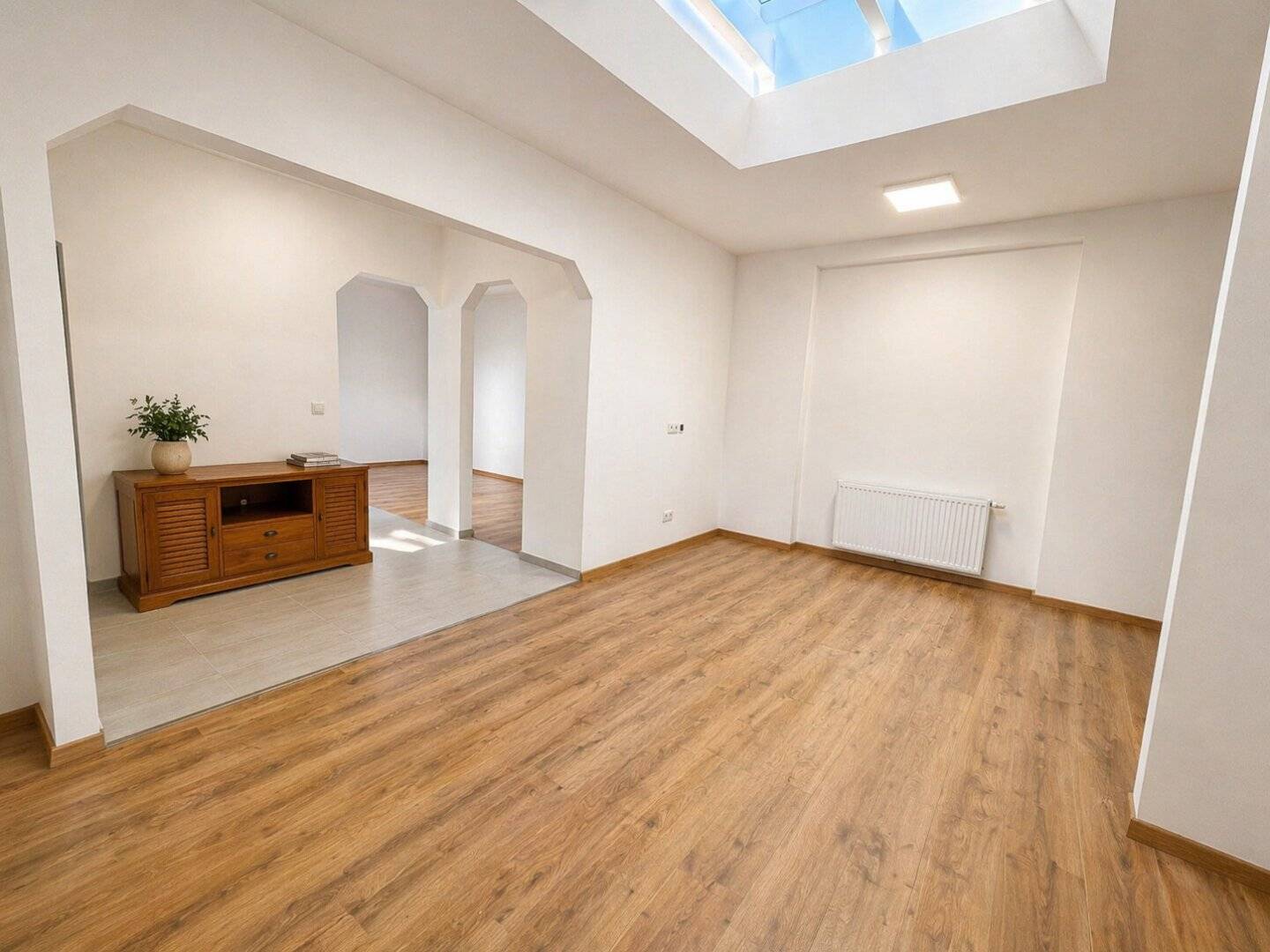 Office near the WKO with private terrace!