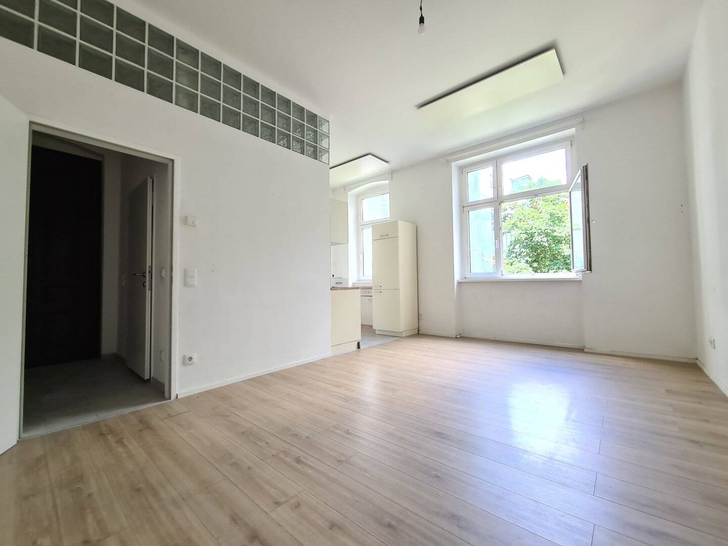 Charmanter Altbau | U3 Johnstraße | Grünblick