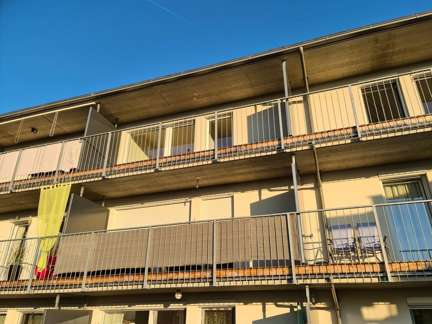 Top-Neubauwohnung | Balkon mit Fernblick | Garage