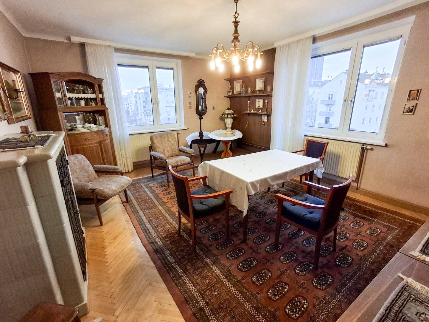 Urbaner Wohnkomfort mit Weitblick – 3 Zimmer im 5. Liftstock (ca. 80 m²)