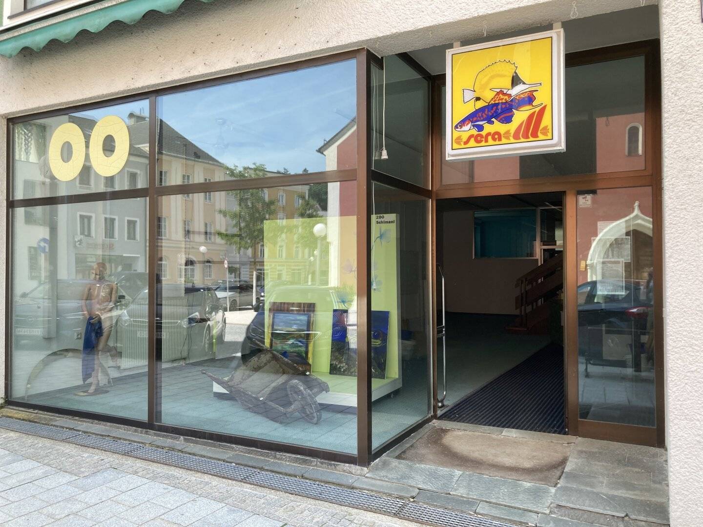 GESCHÄFTS- und WOHNHAUS in INNENSTADTLAGE
