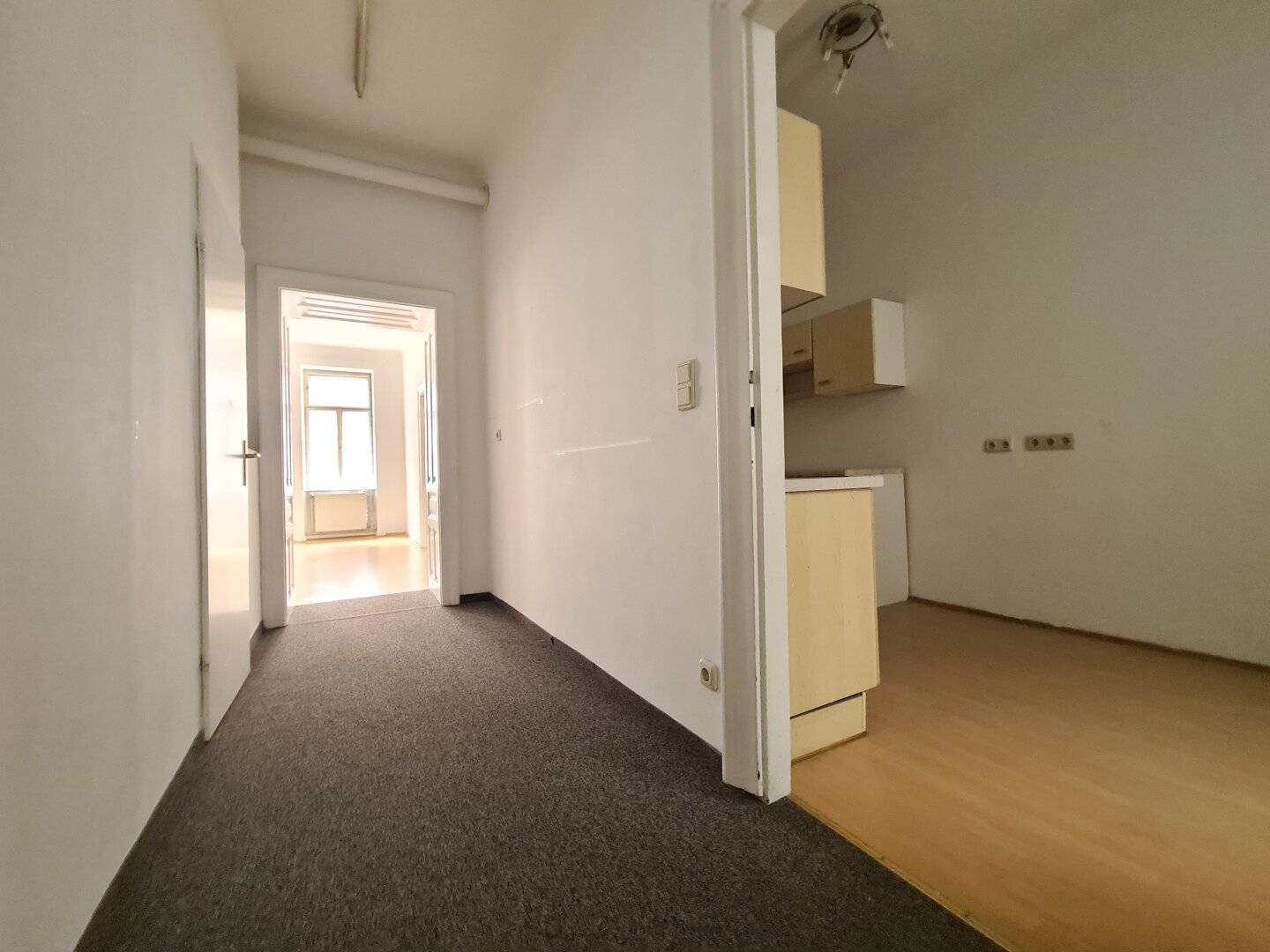 Gemütlicher Altbau Nähe alter WU