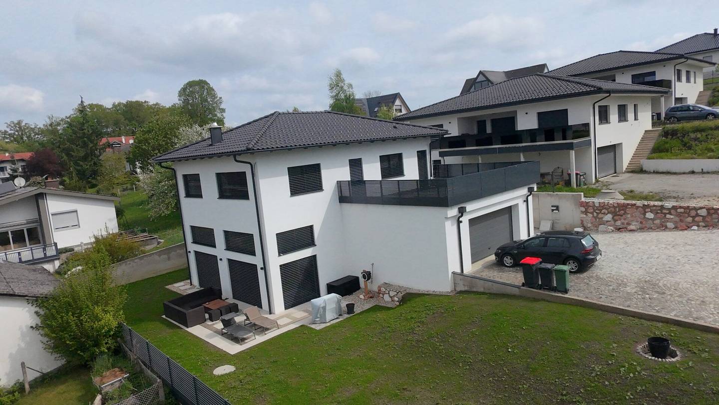 Traumhaftes Einfamilienhaus in Mehrnbach: Terrasse, Garage & Garten! 🌳👨‍👩‍👧‍👦