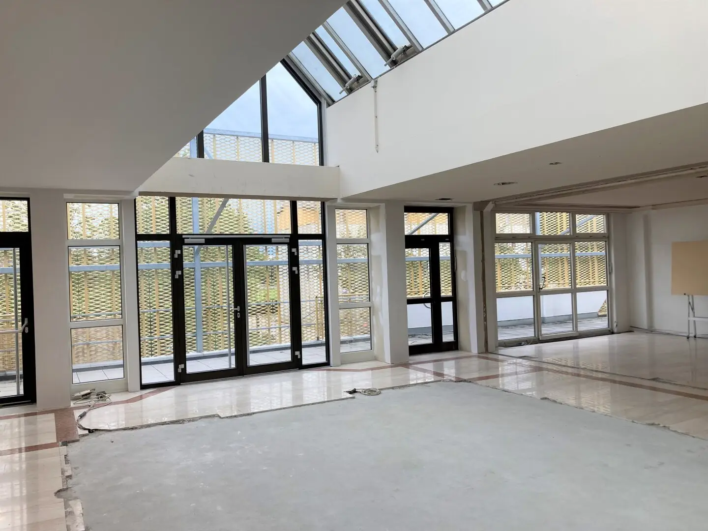 188 m² Geschäfts- /Gastro- /Bürofläche TOP 10 / 1. OG / Lift / Top-Lage / MPC Markt-Platz-Center Marchtrenk