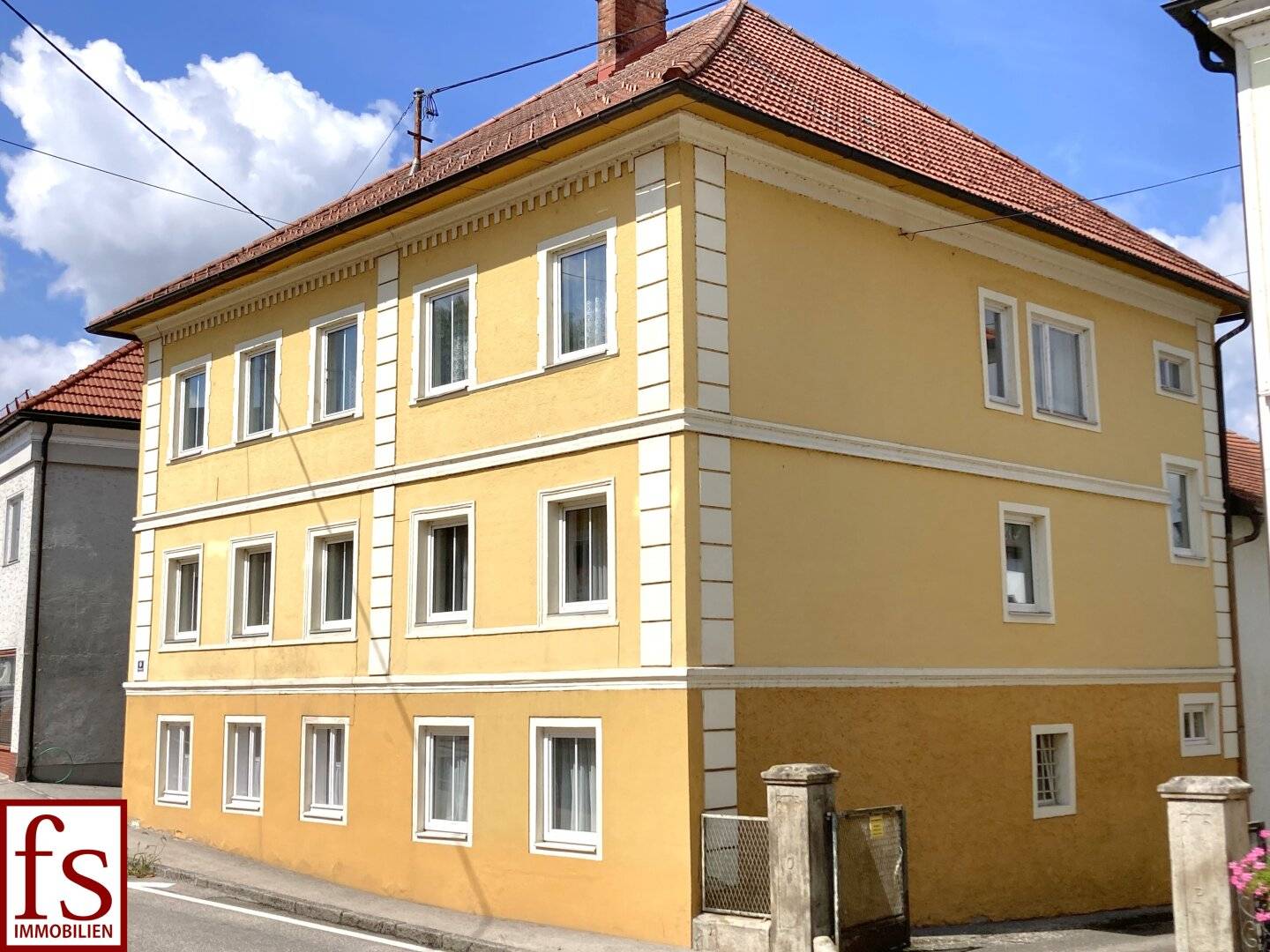 WOHN-/GESCHÄFTSHAUS in Zentrumslage - auf 870 m² Grundstück