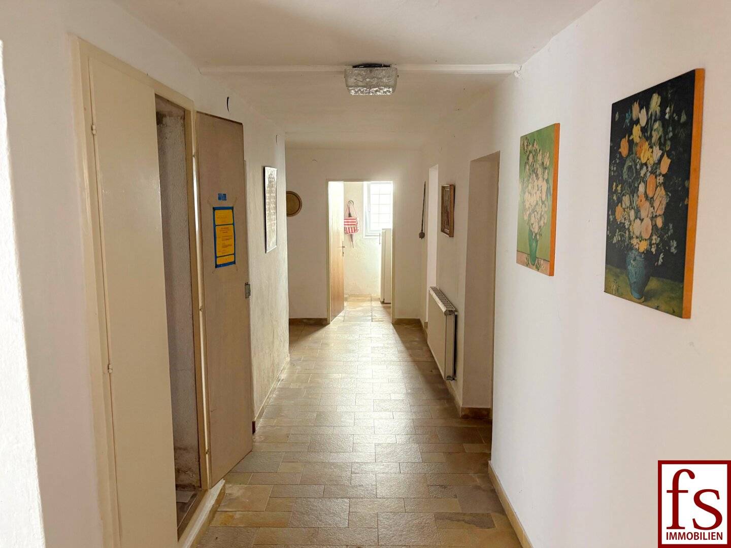 WOHN-/GESCHÄFTSHAUS in Zentrumslage - auf 870 m² Grundstück + 1.650 m² Baugrundstück unbebaut
